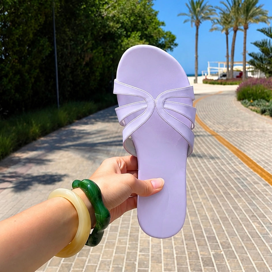 Lavender Curved cross sandal