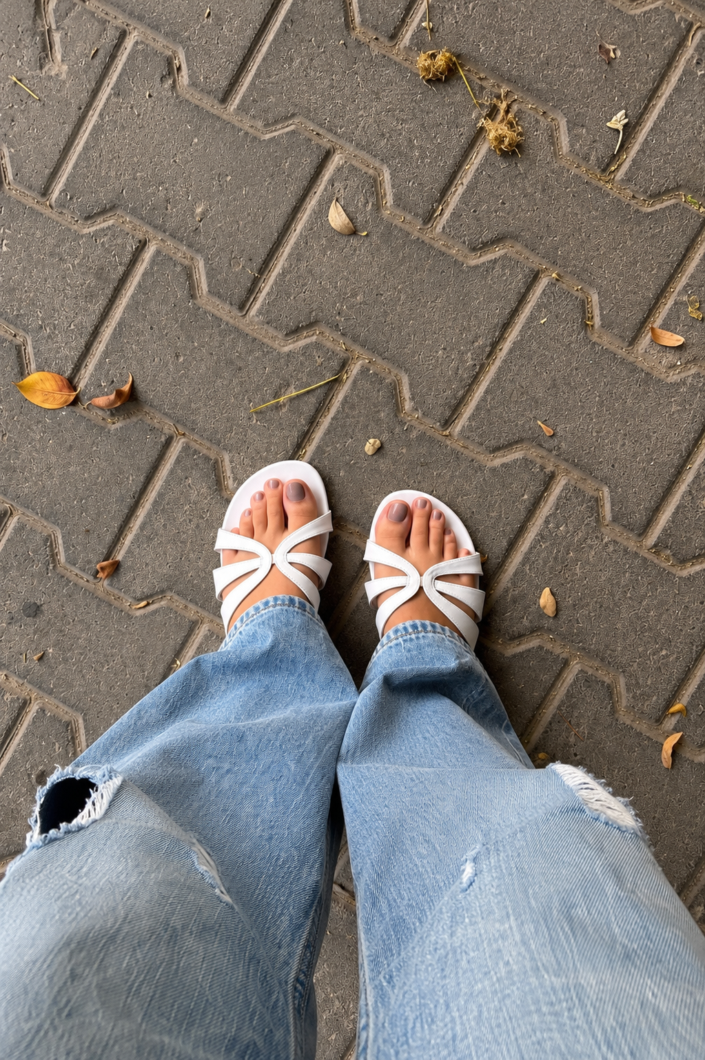 White Curved cross sandal